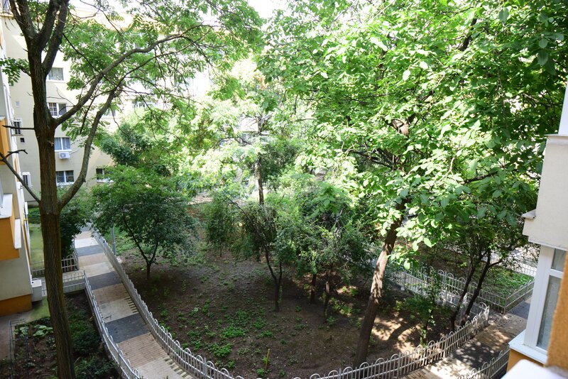 Rahova, 3 camere decomandat, renovat, centrala proprie